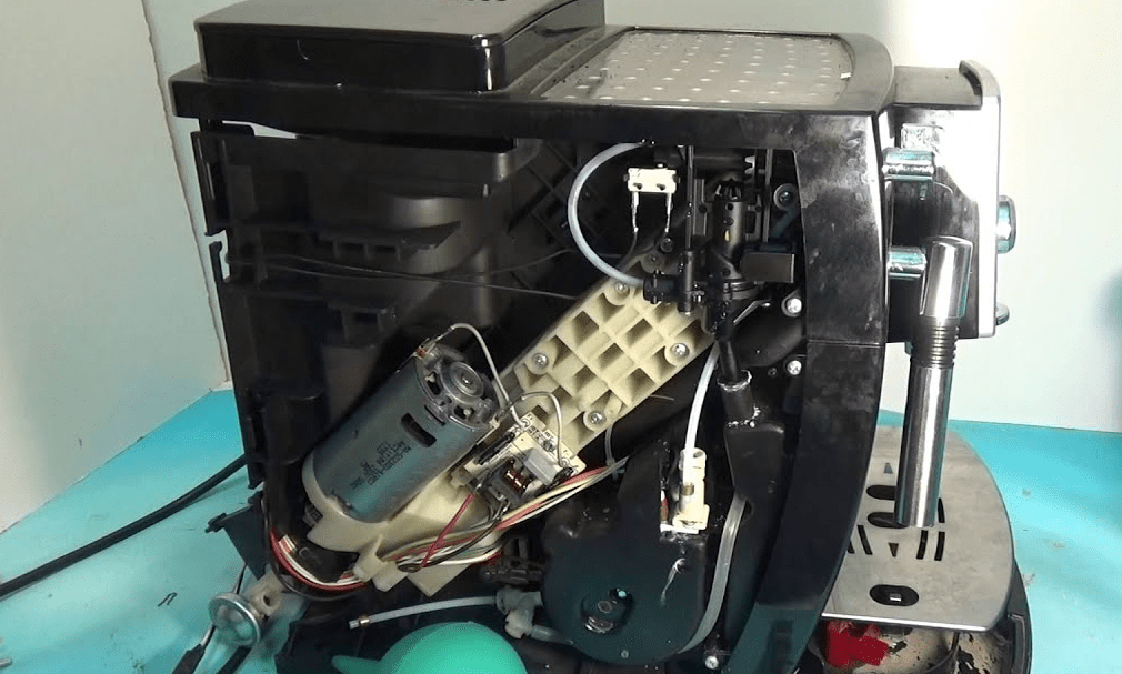 Что чаще всего ломается в кофемашине